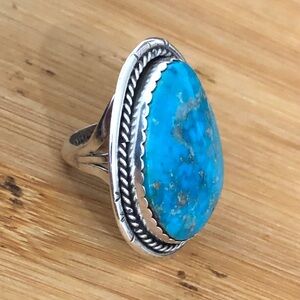 $324  Platero Navajo Estate Designer Ring  Sterling & Turquoise  Size 8 & 3/4